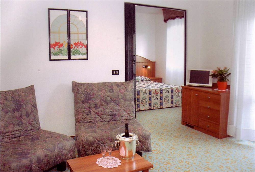 Hotel Abbazia Линьяно-Саббьядоро Экстерьер фото