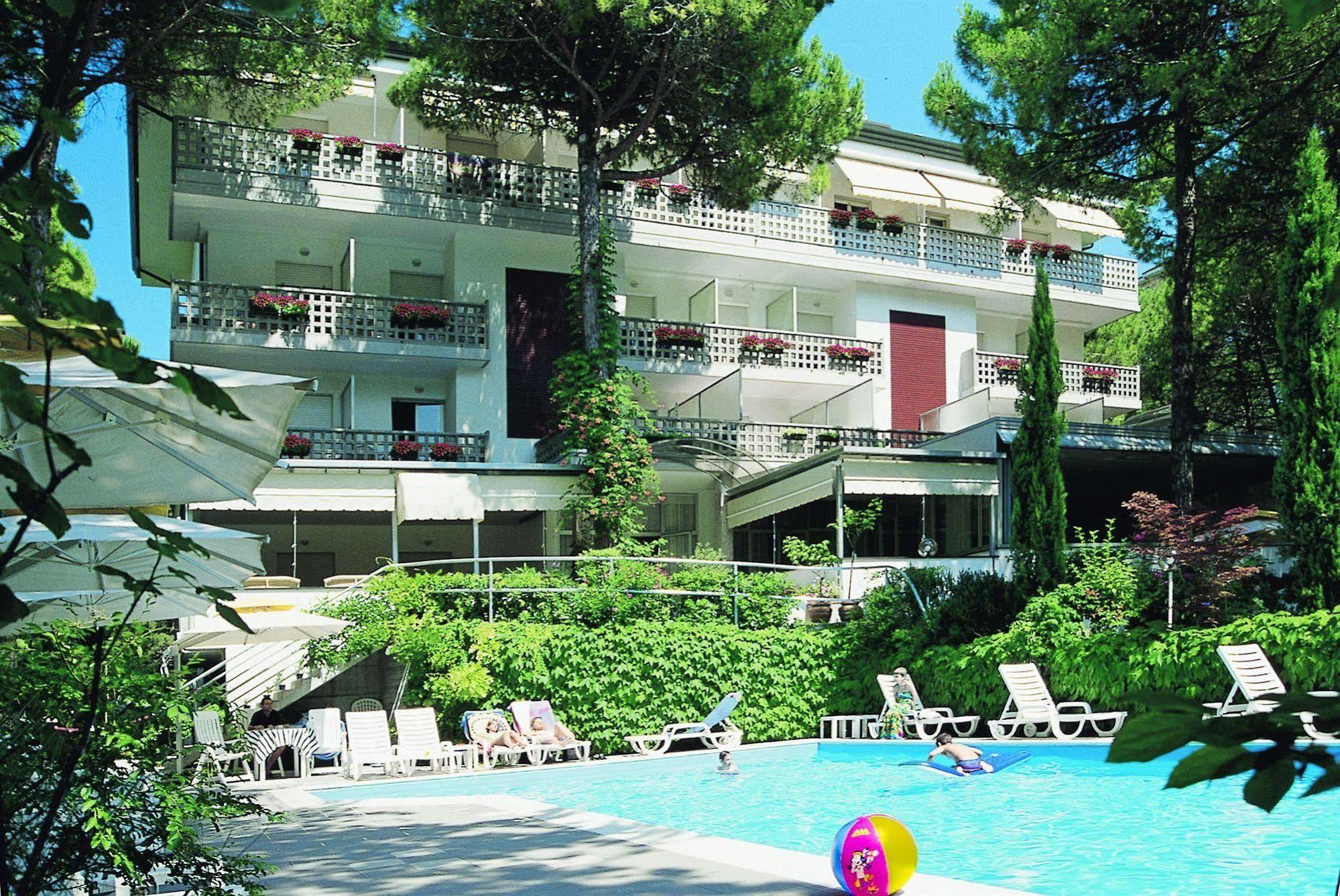 Hotel Abbazia Линьяно-Саббьядоро Экстерьер фото