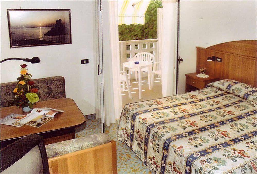 Hotel Abbazia Линьяно-Саббьядоро Экстерьер фото